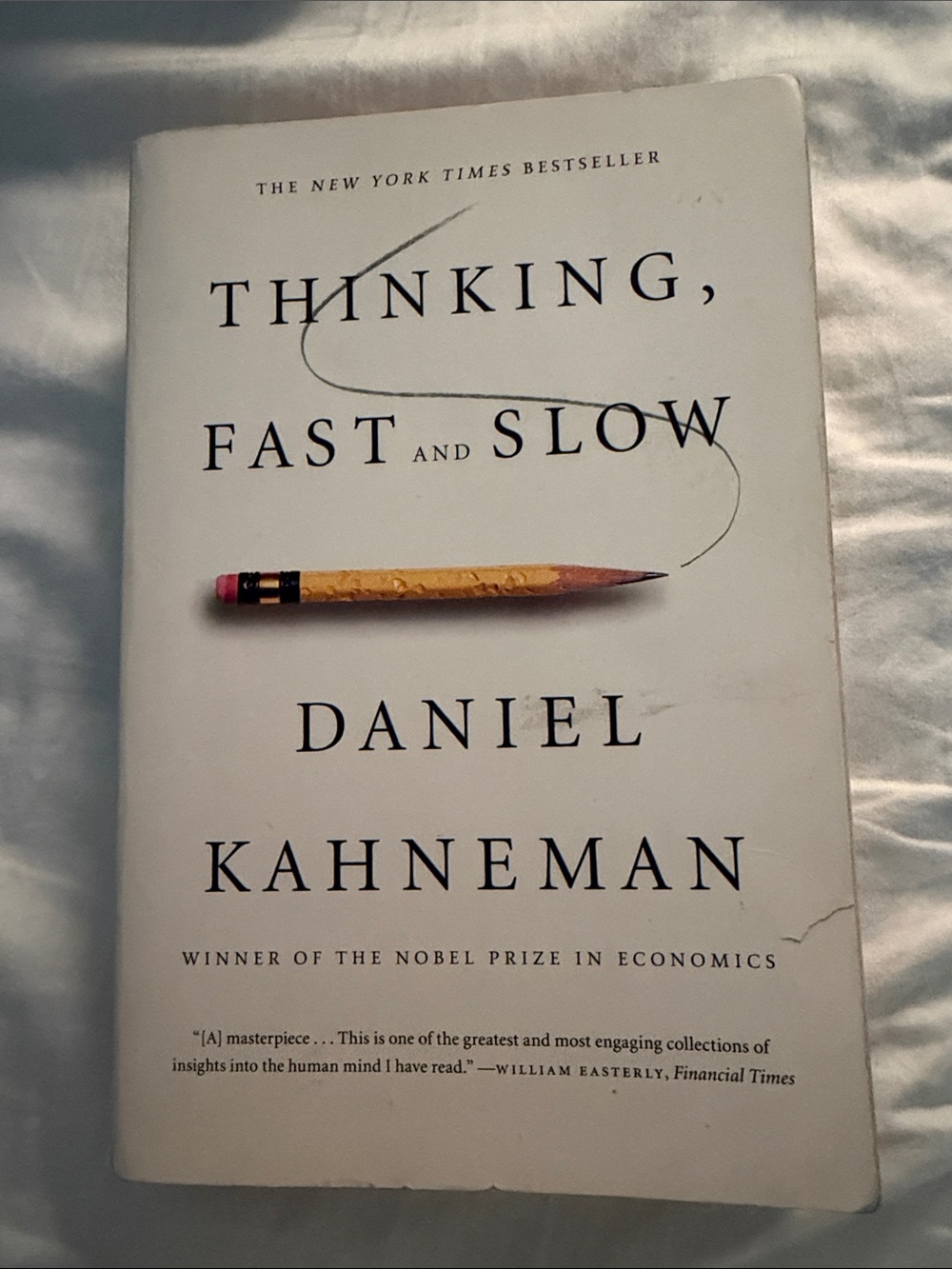 Thinking, Fast and Slow by Daniel Kahneman - White Cover